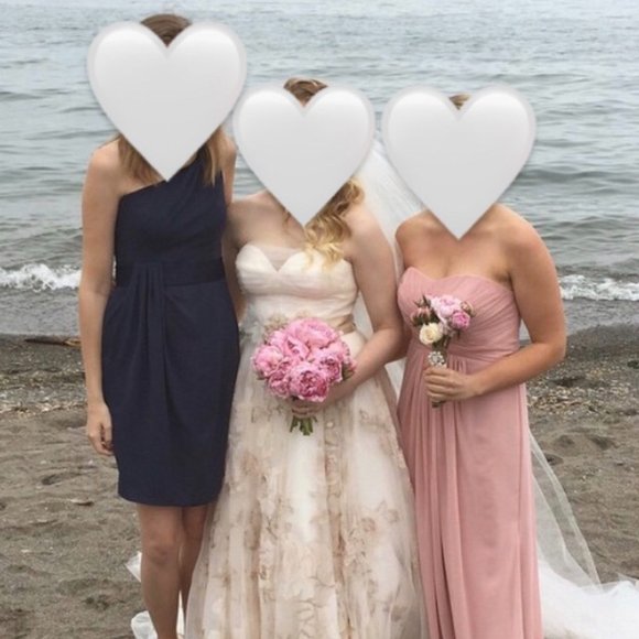 White by Vera Wang Dress - Picture 2 of 7